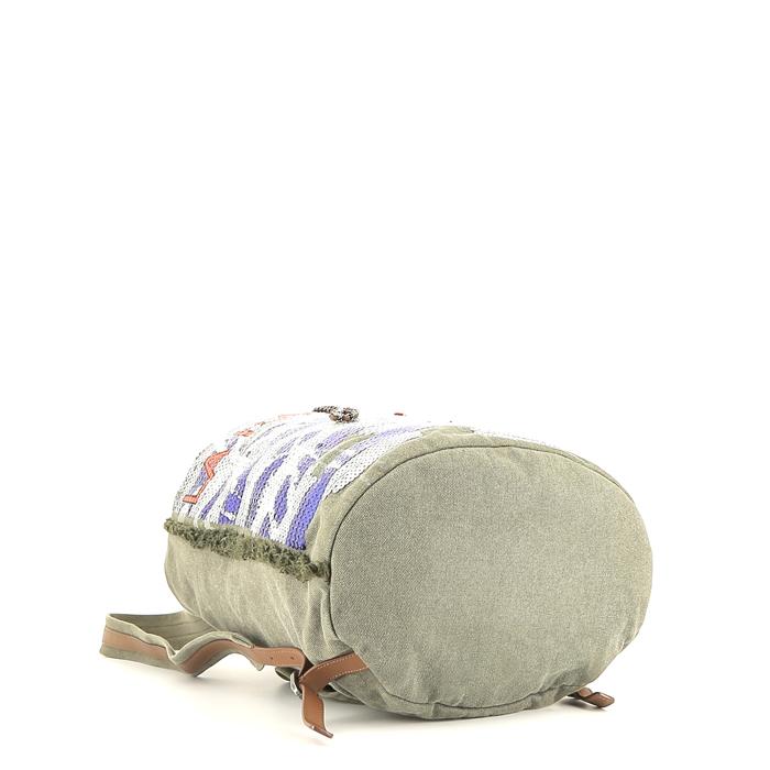 Chanel backpack  in khaki canvas  and paillette - Detail D4