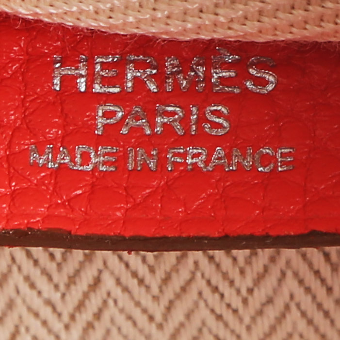 Sac de voyage Hermès  Victoria en cuir taurillon clémence rose Jaipur - Detail D3