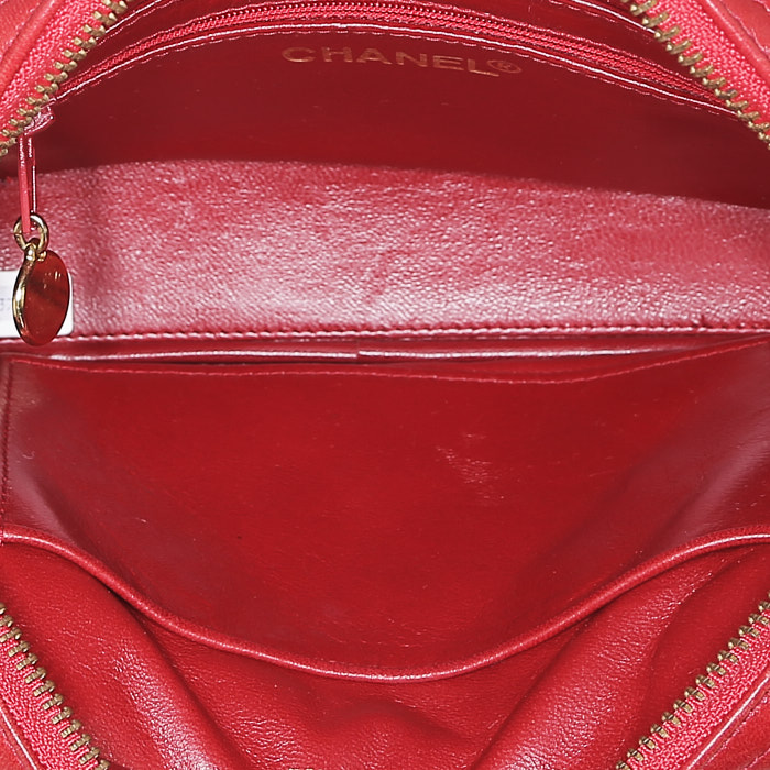 Sac à main Chanel  Vintage Shopping en cuir matelassé rouge - Detail D2
