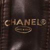 Vanity Chanel  Vanity en cuero granulado marrón - Detail D3 thumbnail