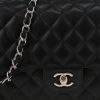 Chanel  Timeless Jumbo shoulder bag  in black quilted grained leather - Detail D1 thumbnail
