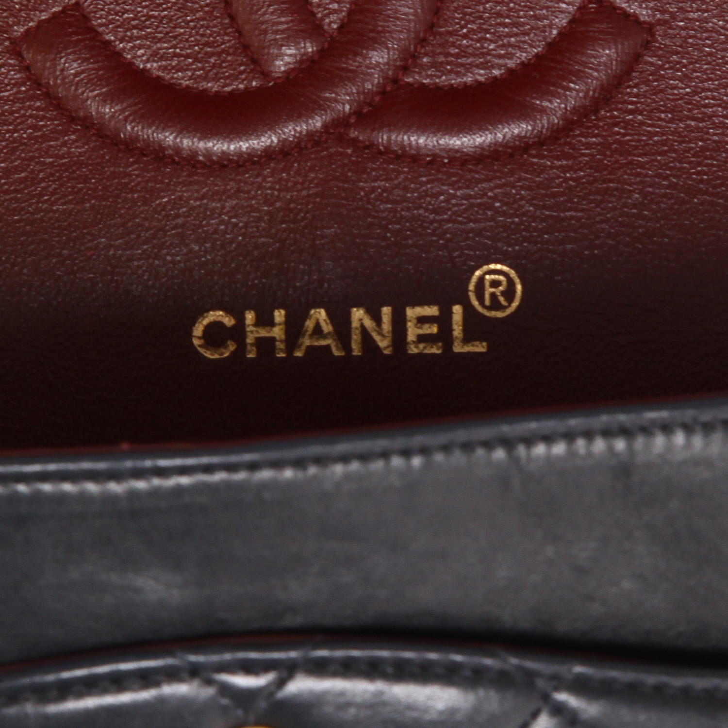 Borsa Chanel  Timeless Classic in pelle trapuntata nera - Detail D9