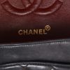 Bolso de mano Chanel  Timeless Classic en cuero acolchado negro - Detail D9 thumbnail