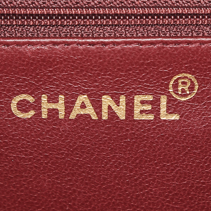 Sac à main Chanel  Timeless en cuir matelassé noir - Detail D3
