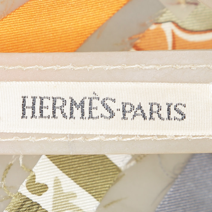Hermès  Cas du Sac small model  handbag  in off-white synthetic fabric  and multicolor silk - Detail D3