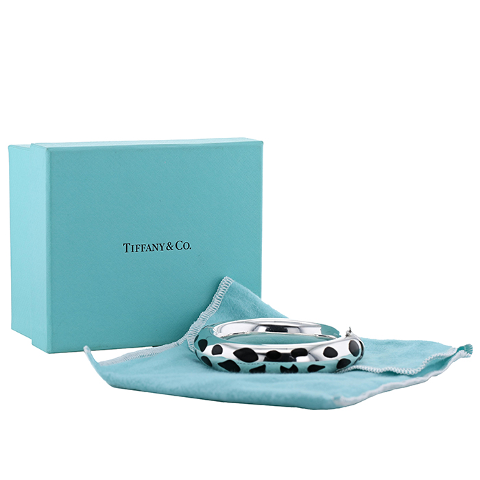 Brazalete época años 70 que se puede abrir Tiffany 
Co Angela Cummings de plata y ébano