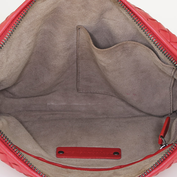 Bolso bandolera Bottega Veneta  Nodini en cuero rojo - Detail D2