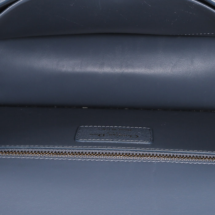 Borsa a tracolla Dior  30 Montaigne in pelle martellata blu - Detail D3