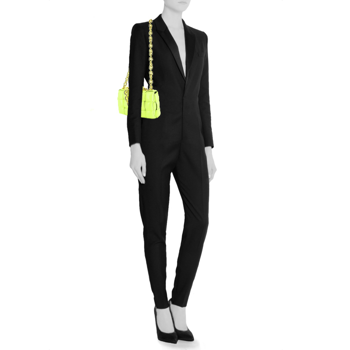 Bolso bandolera Bottega Veneta  Cassette en cuero trenzado amarillo - Detail D2