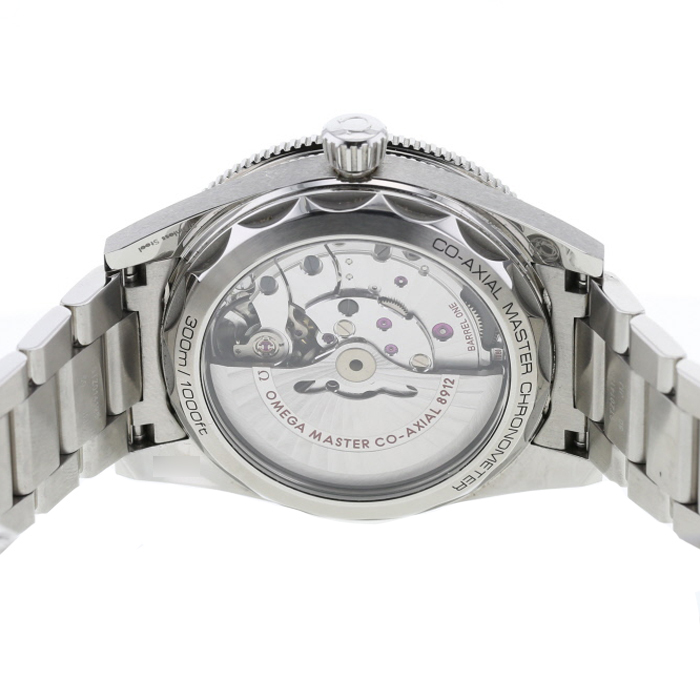 Montre Omega Seamaster 300 M en acier Vers 2021 - Detail D3