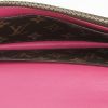 Billetera Louis Vuitton   en lona Monogram marrón y cuero rosa - Detail D2 thumbnail