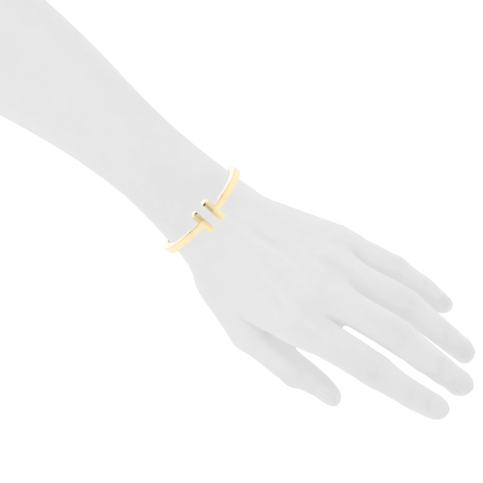 Bracelet Tiffany & Co Square T en or jaune - Detail D1