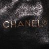 Chanel   handbag  in black quilted leather - Detail D3 thumbnail