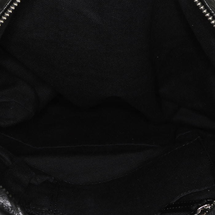 Givenchy  Pandora shoulder bag  in black grained leather - Detail D3