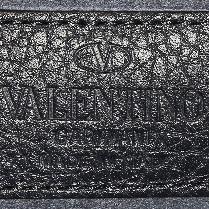 Borsa a spalla Valentino Garavani  Rockstud modello grande  in pelle martellata blu marino - Detail D3