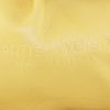 Borsa/pochette Bottega Veneta  The Pouch in pelle intrecciata gialla - Detail D3 thumbnail