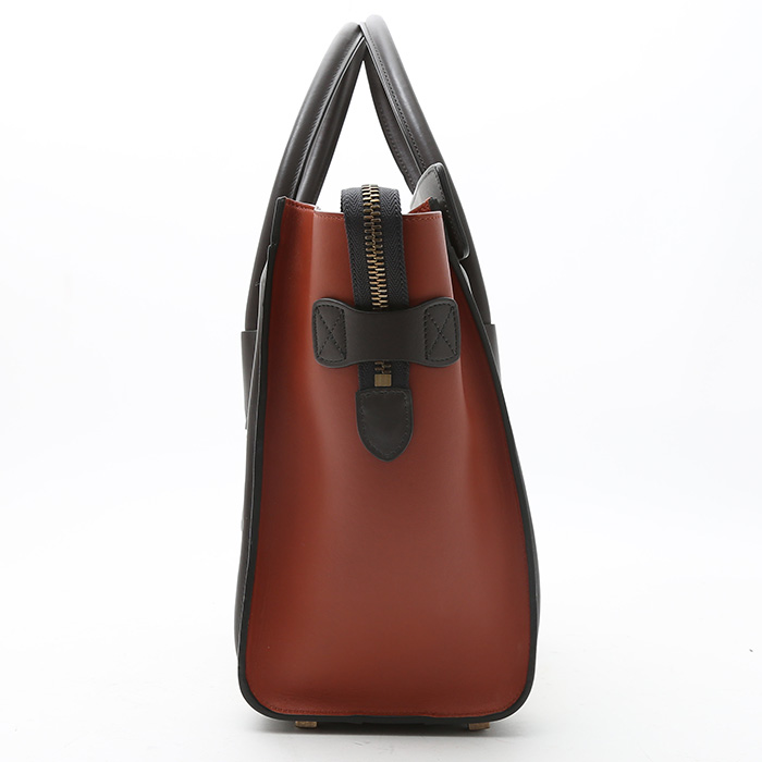 Celine Luggage Micro handbag in black, red and white grained leather - Detail D5