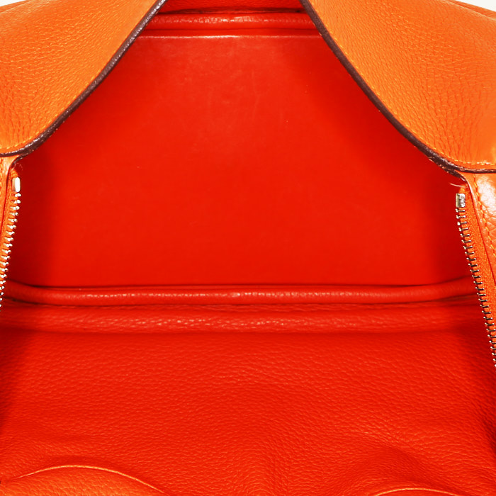 Sac à main Hermès  Lindy en cuir togo orange - Detail D2