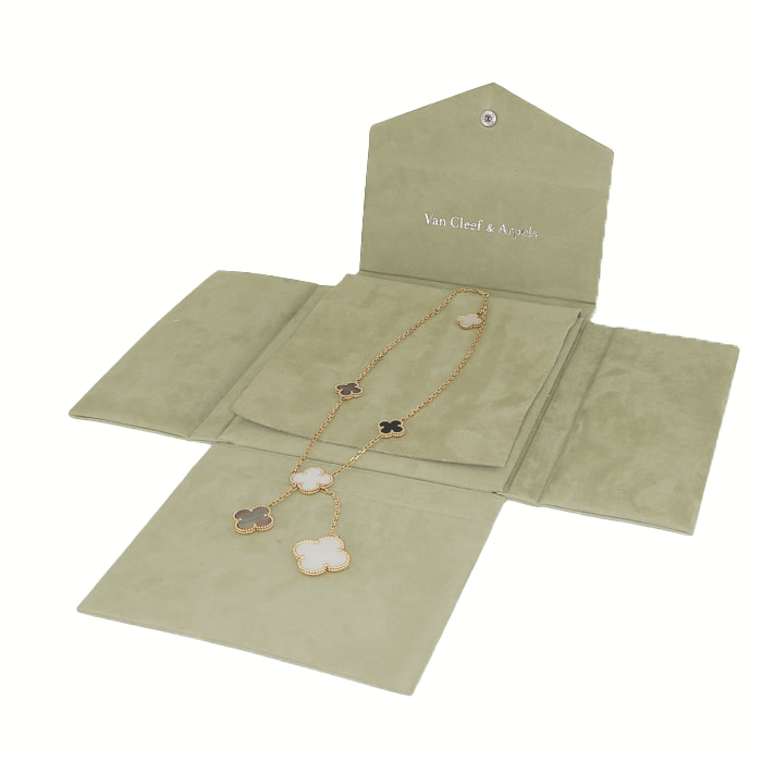 Collier Van Cleef & Arpels Magic Alhambra en or jaune, nacre et onyx - Detail D2