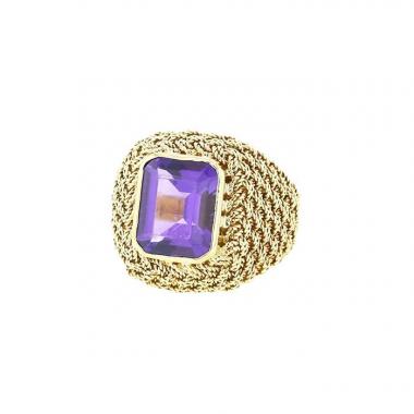 Vintage  ring in yellow gold and amethyst