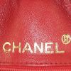 Bolso de mano Chanel  Vintage en satén negro - Detail D3 thumbnail