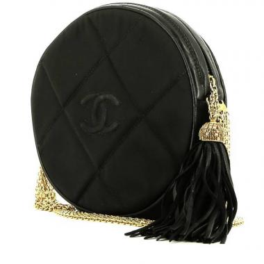 Bolso de mano Chanel  Vintage en satén negro