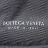 Mochila Bottega Veneta   en cuero intrecciato blanco y cuero blanco - Detail D3 thumbnail