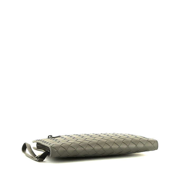 正規品【BOTTEGA VENETA】Pouch Clutch Bag 8色 Bottega Veneta Mini Pouch clutch for Women - Blue in UAE