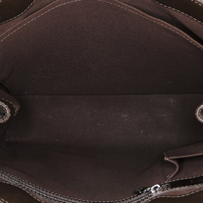 Bolso de mano Louis Vuitton  Kazbek en cuero taiga marrón - Detail D2