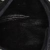 Hermès  Trim shoulder bag  in black doblis calfskin - Detail D2 thumbnail