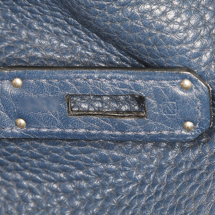 Borsa Hermès  Birkin 30 cm in pelle togo blu - Detail D4