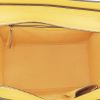 Bolso de mano Celine  Luggage en cuero amarillo - Detail D2 thumbnail