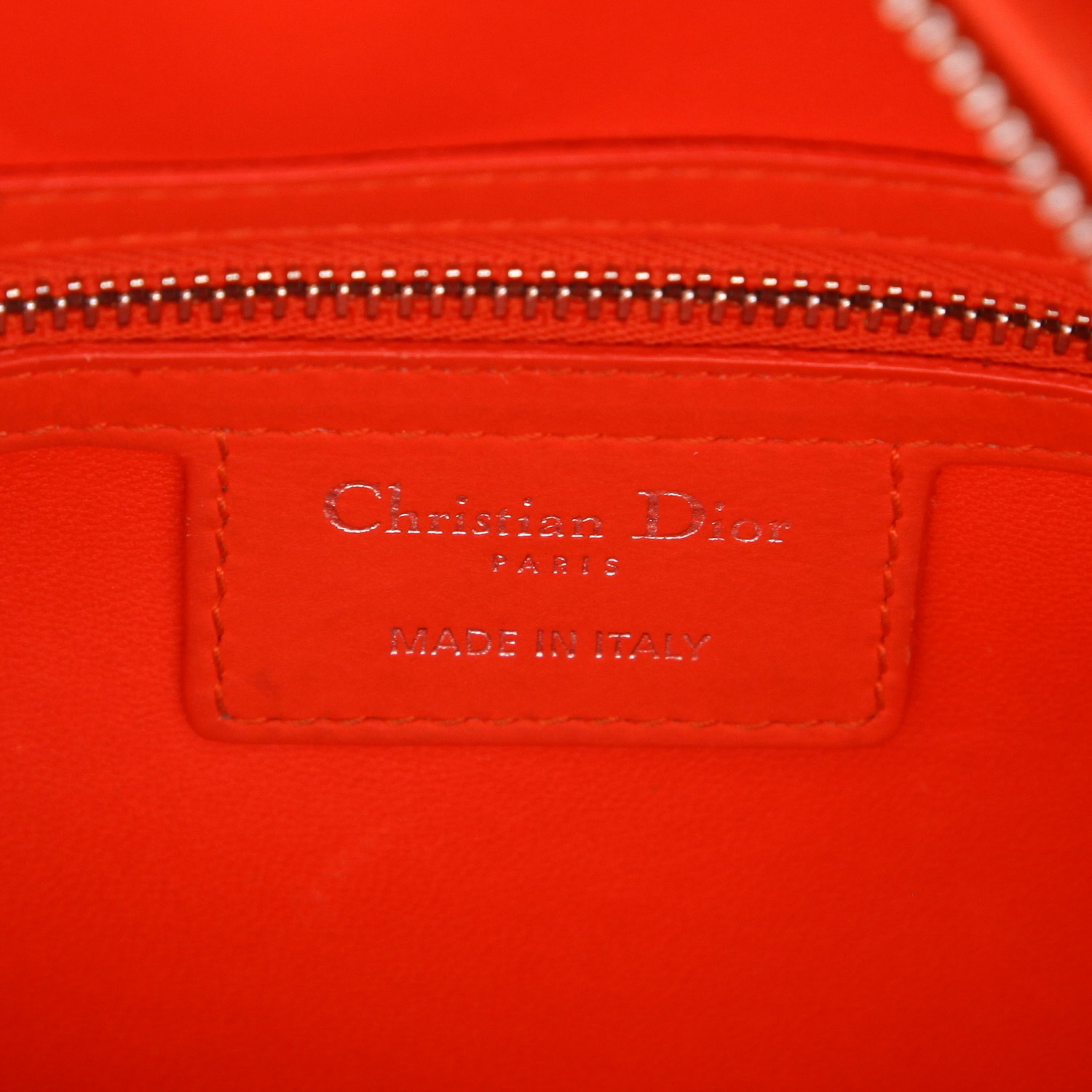 Sac à main Dior  Lady Dior grand modèle  en cuir cannage orange - Detail D2