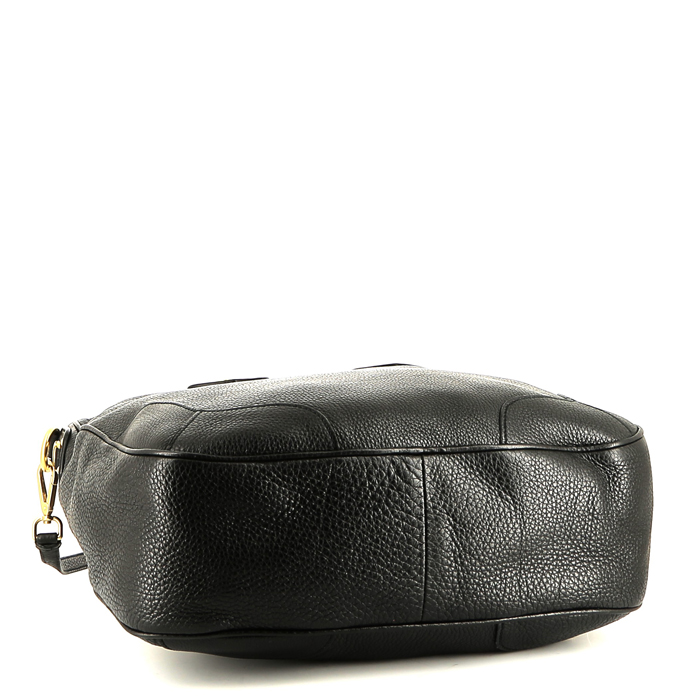 Bolso bandolera Prada   en cuero granulado negro - Detail D5