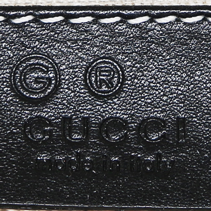 Sac bandoulière Gucci  Guccissima en cuir noir - Detail D4