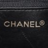 Chanel  Vintage shopping bag  in navy blue quilted leather - Detail D3 thumbnail