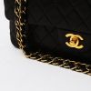 Sac à main Chanel  Timeless Classic en cuir matelassé noir - Detail D1 thumbnail
