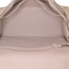 Hermès  Kelly 28 cm handbag  in tourterelle grey togo leather - Detail D3 thumbnail