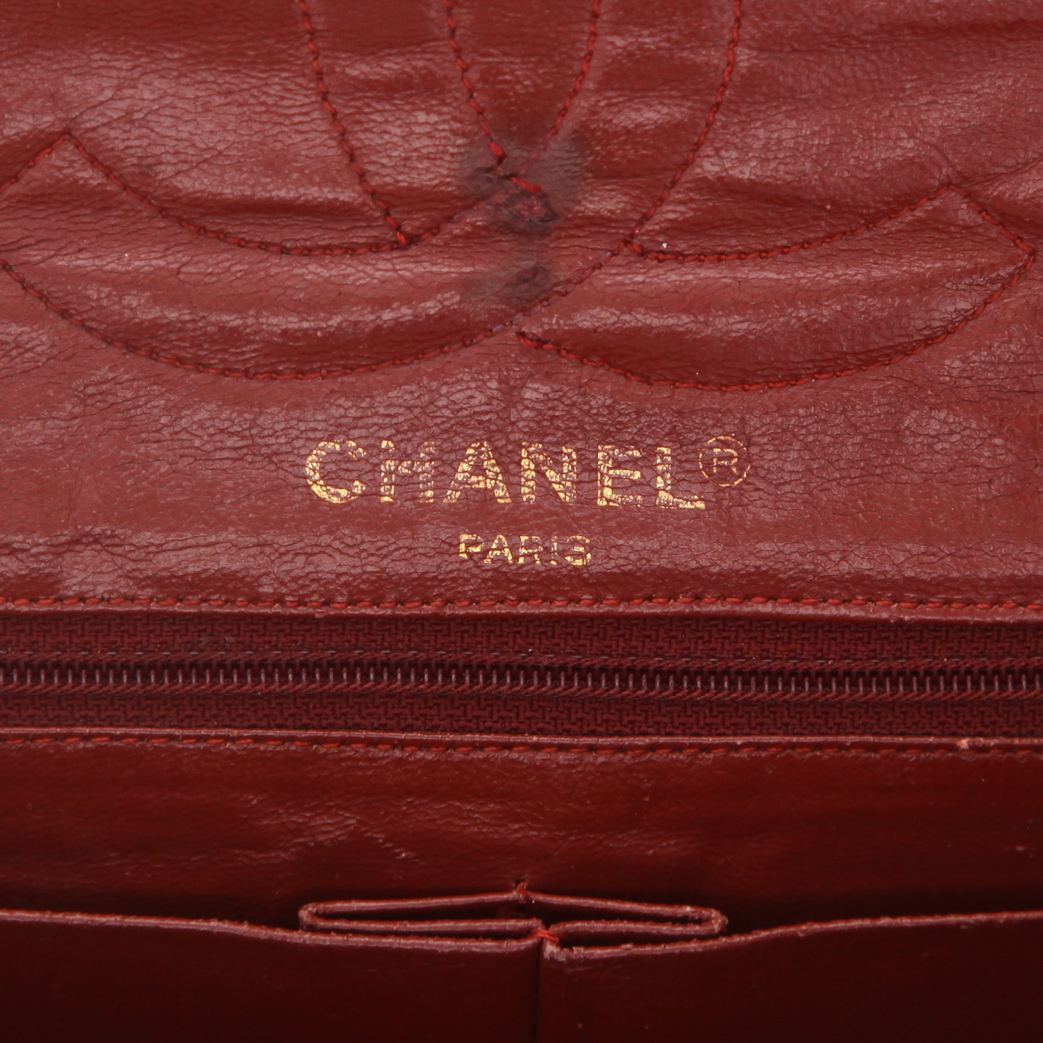 Chanel  Vintage handbag  in black quilted leather - Detail D2