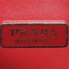 Prada   shoulder bag  in red leather - Detail D4 thumbnail