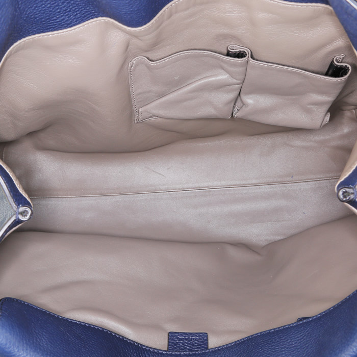 Gucci   handbag  in navy blue leather - Detail D2