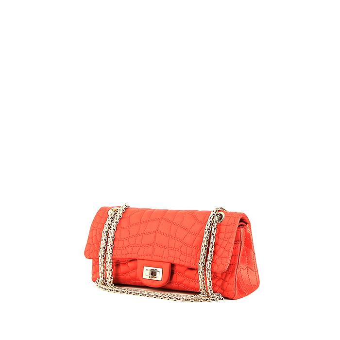 Chanel  Chanel 2.55 handbag  in red satiny canvas - 00pp