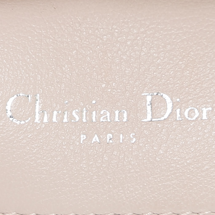 Bolso de mano Dior  Be Dior en cuero amarillo - Detail D4