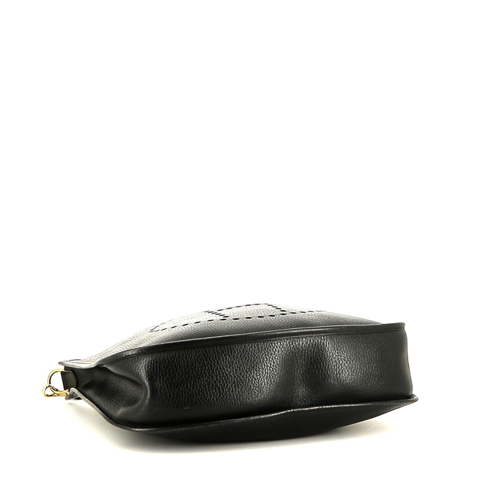 Bolso bandolera Hermès  Evelyne modelo mediano  en cuero Fjord negro - Detail D4