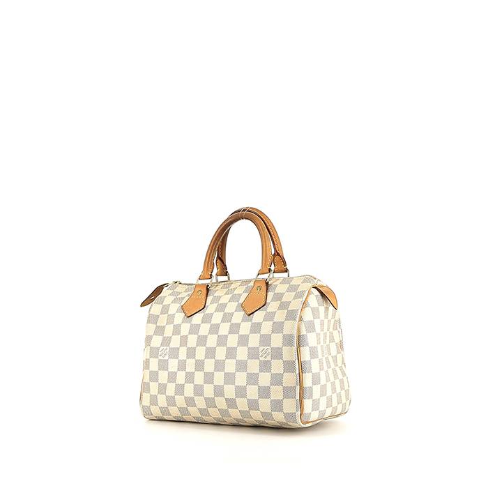 Bolso de mano Louis Vuitton 398341 | UhfmrShops | Could Louis Vuitton's Skirts and Sensible Shoes Bring Back Higher Hemlines for