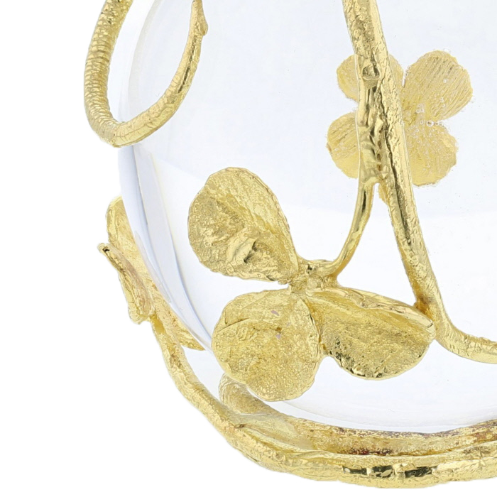 Claude Lalanne, Paperweight "Golden Clover", Sulfide incorporating a pure 24 karat gold clover within a gilt bronze carved foliage design, of 1992 - Detail D1