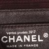 Chanel  Mini Timeless shoulder bag  in burgundy quilted grained leather - Detail D2 thumbnail