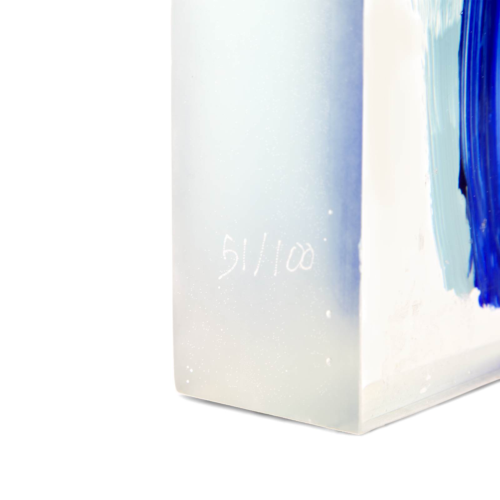 Arman, Untitled, sculpture, inclusion of brushes strokes and blue acrylic paint under polyester resin, signed and numbered, of 1990 - Detail D3