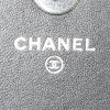 Chanel   pouch  in black quilted leather - Detail D3 thumbnail