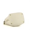 Bolso de mano Dior   en cuero blanco - Detail D4 thumbnail